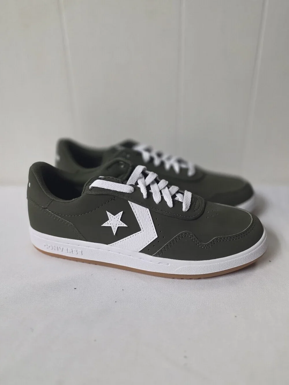 Converse Unisex Sport Casual Men's Low-Top Sneakers Good Natured/White Midsole